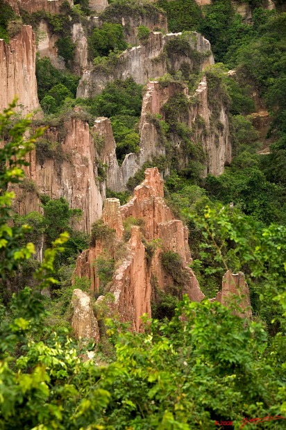 029 Canyon Rouge la Falaise 8EIMG_24891wtmk.jpg