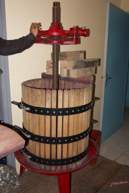 003 ASSIAMI le Pressoir 12G1XIMG_82094wtmk.jpg