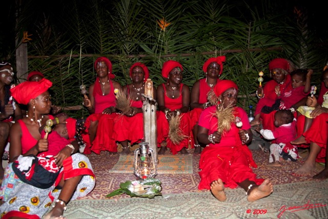 006 BWITI Initiees 9E5KIMG_50705wtmk.jpg