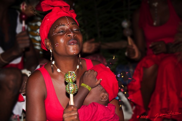 008 BWITI Initiees 9E5KIMG_50712wtmk.jpg