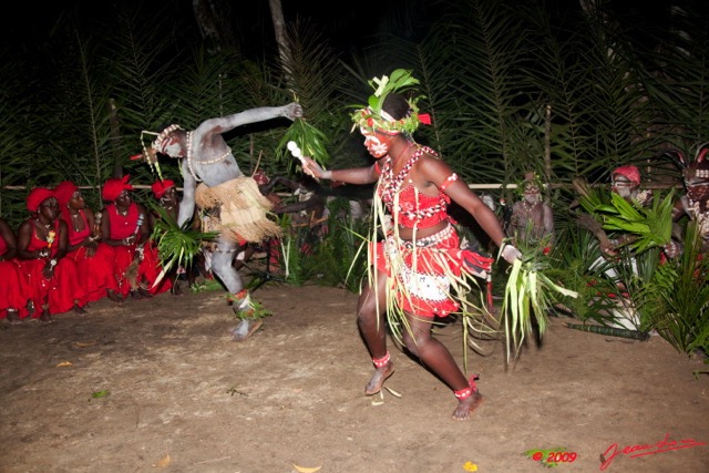 025 BWITI Danseurs 9E5KIMG_50759wtmk.jpg