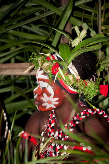 035 BWITI Visage Danseuse 9E5KIMG_50742wtmk.jpg
