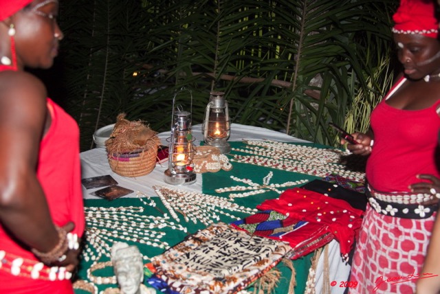 055 BWITI Artisanat Local 9E5KIMG_50906wtmk.jpg