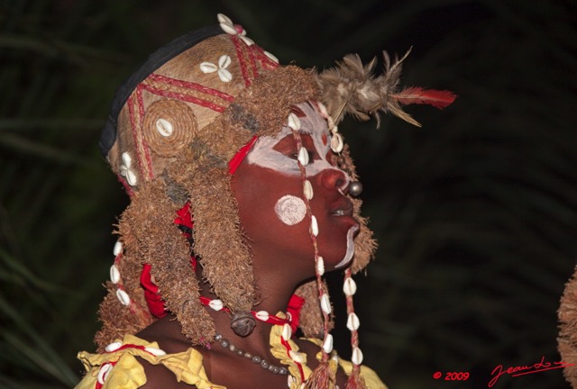 081 BWITI Ndjembe Visage de Danseuse 9E5KIMG_50954wtmk.jpg