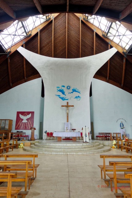 010 Libreville Eglise Saint-Pierre le Choeur 17RX104DSC_102158_DxOLumwtmk.jpg