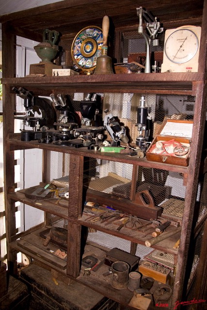 019 LAMBARENE Hop Schweitzer les Instruments 8EIMG_23589wtmk.jpg