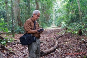 ARBORETUM de SIBANG 2 Sentier et JLA Prenant des Notes 19E5M3IMG_191026153139_DxOwtmk 250k