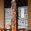 080 Saint-Michel de NKEMBO 2 Poteau Sculpte avec Scene Biblique 20E80DIMG_201228145852_DxOwtmk 150k.jpg