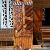 101 Saint-Michel de NKEMBO 2 Poteau Sculpte avec Scene Biblique 20E80DIMG_201228145905_DxOwtmk 150k.jpg