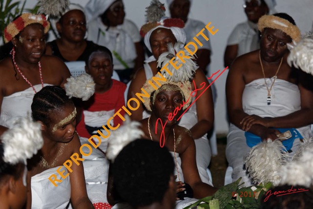 041 IVANGA la Danse la Ceremonie l_Initie 17E5K3IMG_124122_DxOwtmkRepInterdite.jpg