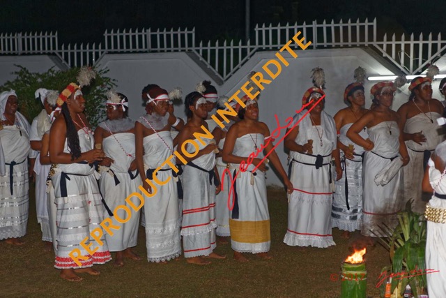 062 IVANGA la Danse la Ceremonie 17E5K3IMG_124267_DxOwtmkRepInterdite.jpg