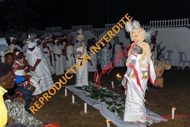 110 IVANGA la Danse la Troisieme Ceremonie Derniere Phase 17E5K3IMG_124393_DxOawtmkRepInterdite.jpg