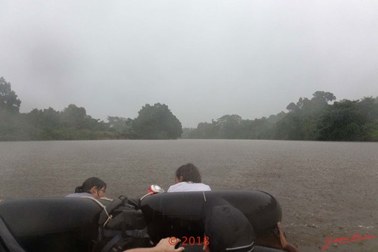 DJOUMOU-09-Descente-la-Riviere-Mpassa-et-le-Radeau-sous-Orage-Franceville-18RX104DSC_1804281004659_DxOwtmk-Web