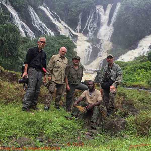 DjiDji-1-Chutes-2-J6-la-Chute-Principale-avec-Equipiers-SB-18TeliP6SteBruIMG_180926100059_DxOwtmk-250k-web