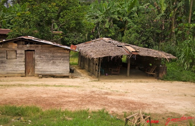 033 SINDARA Village sur la Route 8E5IMG_28514wtmk.jpg