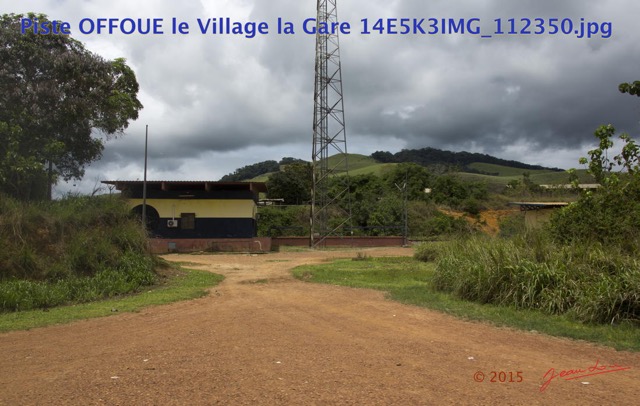 032 Piste OFFOUE le Village la Gare 14E5K3IMG_112350wtmk.JPG