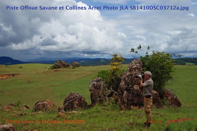 043 Piste Offoue Savane et Collines Arret Photo JLA SB1410DSC03712awtmk.JPG