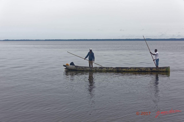 013 LOANGO 3 SAINTE-ANNE Pirogue sur la Lagune 16E5K3IMG_121663_DxOwtmk.jpg