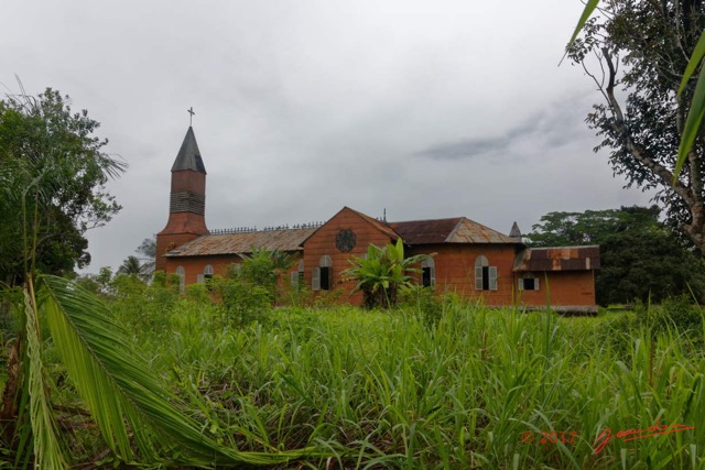 045 LOANGO 3 SAINTE-ANNE la Cathedrale Vue Arriere 16E5K3IMG_121715_DxOawtmk.jpg