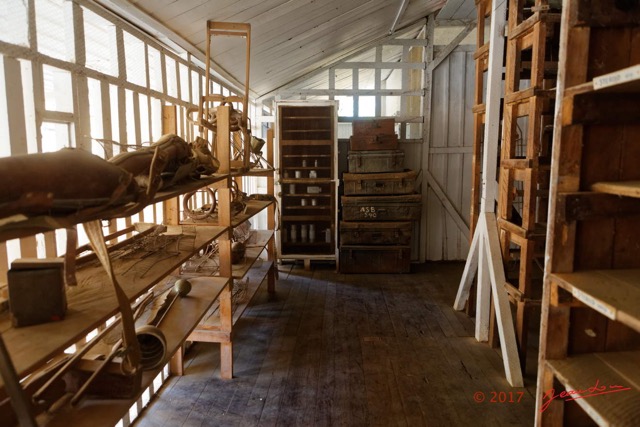 028 LOANGO 3 Hopital Schweitzer Ancien la Pharmacie 16E5K3IMG_121343_DxOwtmk.jpg