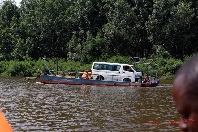 056 LOANGO 3 Trajet Retour Gamba-Tchibanga MAYONAMI le Bac et le Bus sur la Nyanga 16E5K3IMG_122896_DxOawtmk.jpg