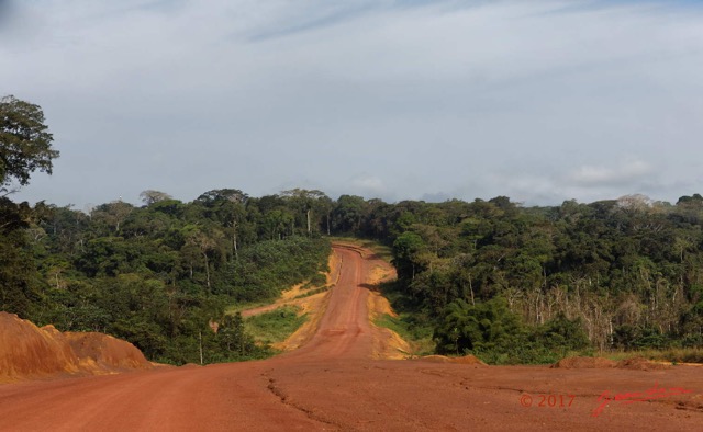 052 LOANGO 3 Franceville-Lambarene Piste vers Ovan 16E5K3121174_DxOawtmk.jpg