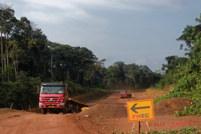 066 LOANGO 3 Franceville-Lambarene Piste vers Ovan Travaux 16E5K3IMG_121194_DxOawtmk.jpg
