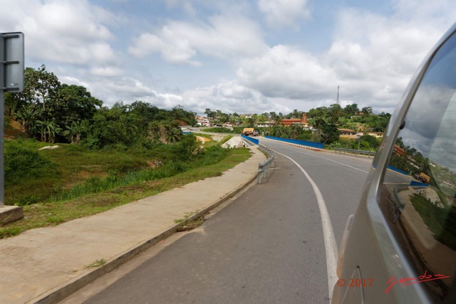 113 LOANGO 3 Franceville-Lambarene Ndjole Nouveau Pont et Cathedrale 16E5K3IMG_121305_DxOawtmk.jpg