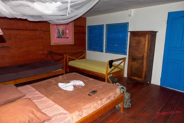 028 LOANGO 3 LIAMBISSI le Campement le Soir ma Chambre 16RX104DSC_1000536_DxOwtmk.jpg