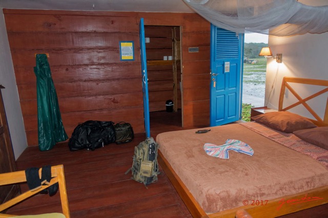 029 LOANGO 3 LIAMBISSI le Campement le Soir ma Chambre 16RX104DSC_1000537_DxOwtmk.jpg