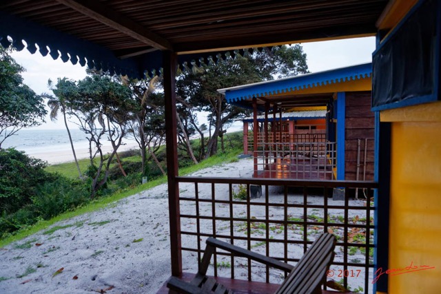 088 LOANGO 3 LIAMBISSI le Campement le Soir Chambre Terrasse 16E5K3IMG_121588_DxOawtmk.jpg