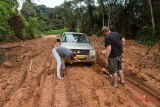 LOANGO-3-Trajet-Retour-Piste-des-Abeilles-Enlisement-16E5K3IMG_123086wtmk-web