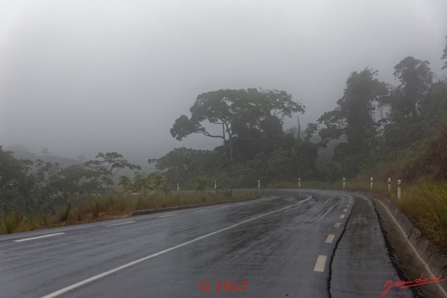 175 ULM Lastoursville 2 Route vers Franceville sous la Pluie 17E5K3IMG_125917_DxOwtmk.jpg