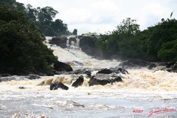 LANGOUE-Chutes-de-Tsengue-Leledi-7IMG_8299WTMK-web