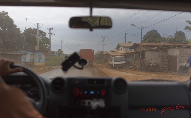 005 LOANGO 2 Depart de Libreville sur la Route 15E5K3IMG_105693wtmk.jpg