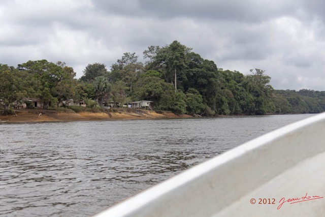017 LOANGO Fleuve Ogooue Village 12E5K2IMG_76776wtmk.jpg