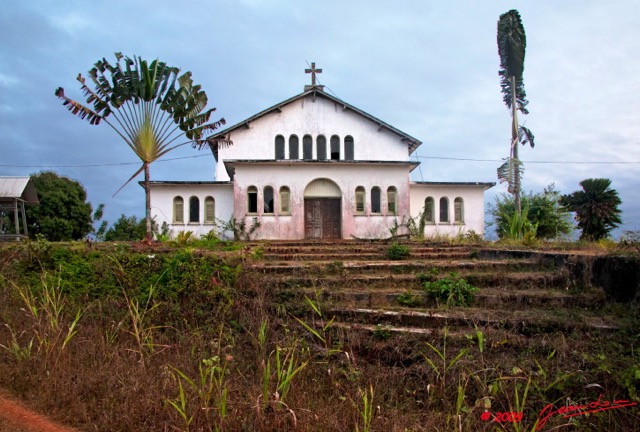 028 MAYUMBA la Mission Catholique Eglise 8EIMG_22928wtmk.jpg