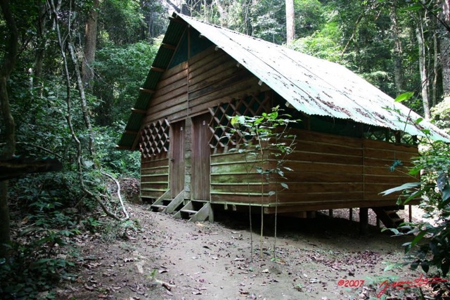 023 KONGOU 1 Campement Chambres IMG_2815WTMK.JPG