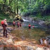 100 Kinguele 03 Descente en Canyoning sur la MBIWAM Preparation IMG_Ingrid_20210609_160515_DxOwtmk 150k.jpg