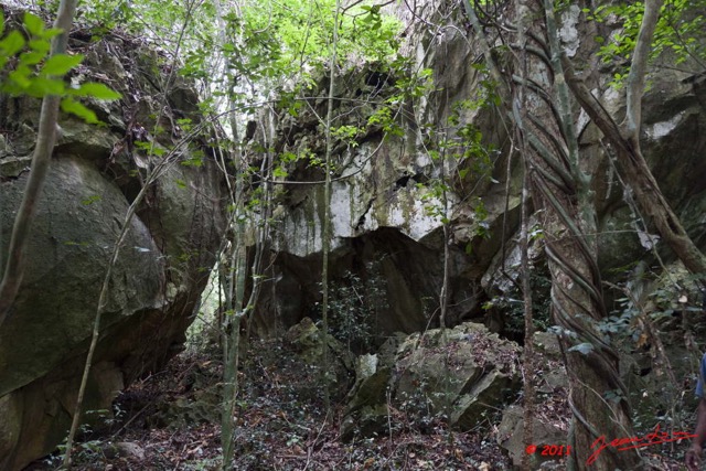004 Grotte 2 Rochers aux Picathartes 11E5K2IMG_72033wtmk.jpg.jpg