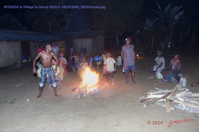 179 BITOUGA le Village la Danse EKOLO 14E5K3IMG_98382wtmk.jpg