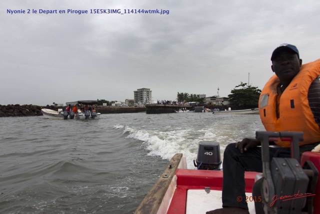 006 Nyonie 2 le Depart en Pirogue 15E5K3IMG_114144wtmk.JPG