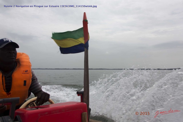 009 Nyonie 2 Navigation en Pirogue sur Estuaire 15E5K3IMG_114150wtmk.JPG