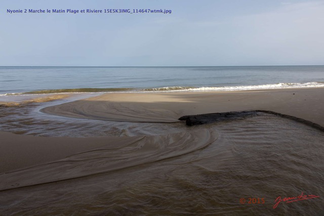 169 Nyonie 2 Marche le Matin Plage et Riviere 15E5K3IMG_114647wtmk.JPG