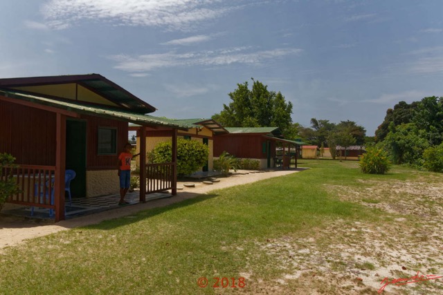 035 NYONIE 3 le Campement notre Bungalow 18E5K3IMG_180224126436_DxOwtmk.jpg
