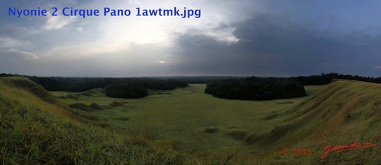 Nyonie-2-Cirque-Pano-1awtmk-Web