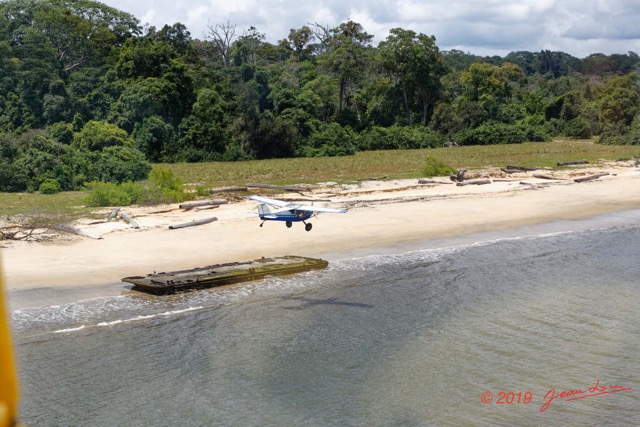 072 AWAGNE 1 ULM Vue sur Appareil Laurent la Plage et la Barge 19E5M3IMG_190421150273_DxOwtmk 150k.jpg