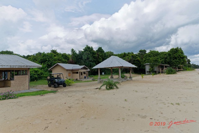 091 AWAGNE 1 le Lodge et la Plage 19E5M3IMG_190421150398_DxOwtmk 150k.jpg