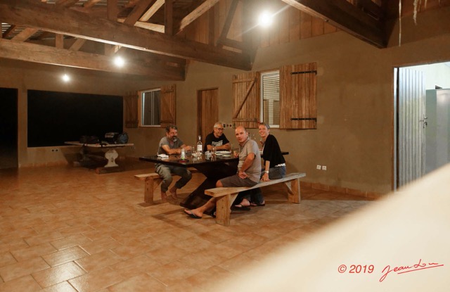 129 AWAGNE 1 Repas du Soir en Terrasse 19E5M3IMG_190421150592_DxOwtmk 150k.jpg